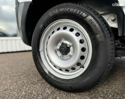 Рено Кєнгу, об'ємом двигуна 1.5 л та пробігом 175 тис. км за 12600 $, фото 23 на Automoto.ua