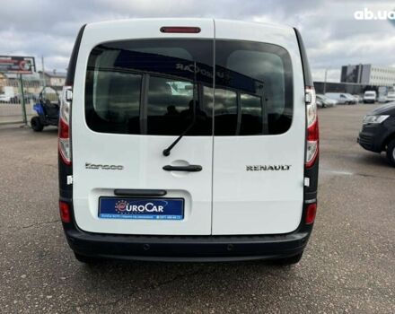Рено Кєнгу, об'ємом двигуна 1.5 л та пробігом 175 тис. км за 12600 $, фото 6 на Automoto.ua