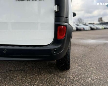 Рено Кєнгу, об'ємом двигуна 1.5 л та пробігом 175 тис. км за 12600 $, фото 25 на Automoto.ua