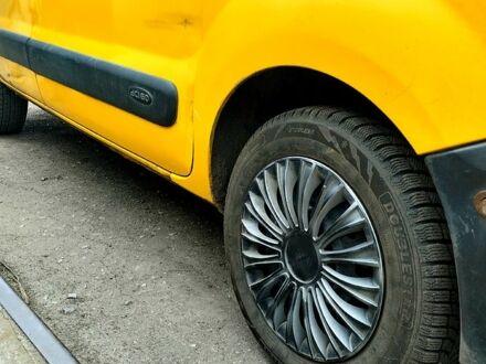 Рено Кенгу 2003 в Краматорске на Automoto.ua Рено Кенгу, объемом двигателя 1.5 л и пробегом 200 тыс. км за 2700 $, фото 1 на Automoto.ua