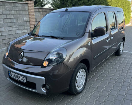 Рено Кєнгу, об'ємом двигуна 1.5 л та пробігом 240 тис. км за 10200 $, фото 1 на Automoto.ua