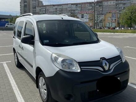 Рено Кєнгу 2014 у Сумах на Automoto.ua Рено Кєнгу, об'ємом двигуна 1.5 л та пробігом 194 тис. км за 8900 $, фото 1 на Automoto.ua