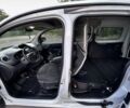 Білий Рено Кенгу пас., об'ємом двигуна 0 л та пробігом 127 тис. км за 12000 $, фото 8 на Automoto.ua