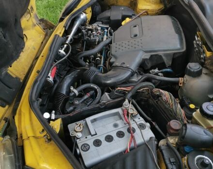 Желтый Рено Кенгу пасс., объемом двигателя 0 л и пробегом 375 тыс. км за 3150 $, фото 7 на Automoto.ua