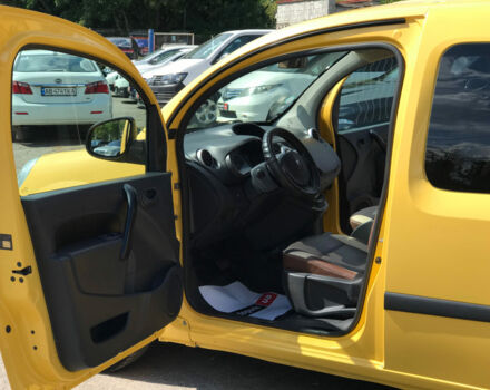 Жовтий Рено Кенгу пас., об'ємом двигуна 0 л та пробігом 125 тис. км за 7690 $, фото 21 на Automoto.ua