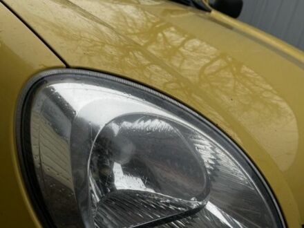 Желтый Рено Кенгу пасс., объемом двигателя 1.5 л и пробегом 150 тыс. км за 4200 $, фото 1 на Automoto.ua