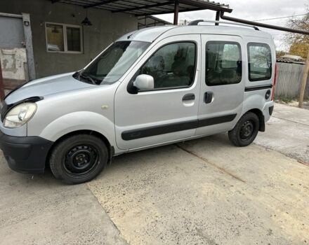 Серый Рено Кенгу пасс., объемом двигателя 1.4 л и пробегом 307 тыс. км за 3999 $, фото 6 на Automoto.ua