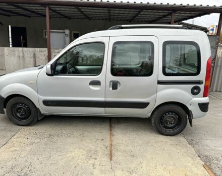 Серый Рено Кенгу пасс., объемом двигателя 1.4 л и пробегом 307 тыс. км за 3999 $, фото 4 на Automoto.ua