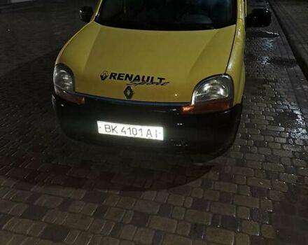 Желтый Рено Кенгу, объемом двигателя 1.9 л и пробегом 222 тыс. км за 1100 $, фото 1 на Automoto.ua