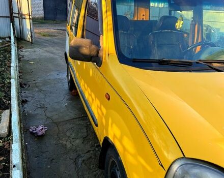 Желтый Рено Кенгу, объемом двигателя 1.9 л и пробегом 0 тыс. км за 1700 $, фото 7 на Automoto.ua