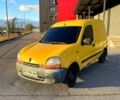 Желтый Рено Кенгу, объемом двигателя 1.9 л и пробегом 155 тыс. км за 1600 $, фото 1 на Automoto.ua