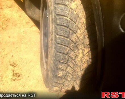 Желтый Рено Кенгу, объемом двигателя 1.9 л и пробегом 303 тыс. км за 2200 $, фото 12 на Automoto.ua