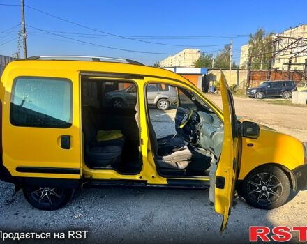 Желтый Рено Кенгу, объемом двигателя 1.9 л и пробегом 300 тыс. км за 2400 $, фото 8 на Automoto.ua