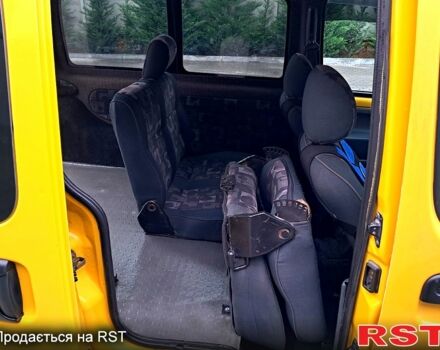 Желтый Рено Кенгу, объемом двигателя 1.9 л и пробегом 350 тыс. км за 2800 $, фото 9 на Automoto.ua