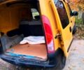 Желтый Рено Кенгу, объемом двигателя 1.9 л и пробегом 454 тыс. км за 1800 $, фото 1 на Automoto.ua
