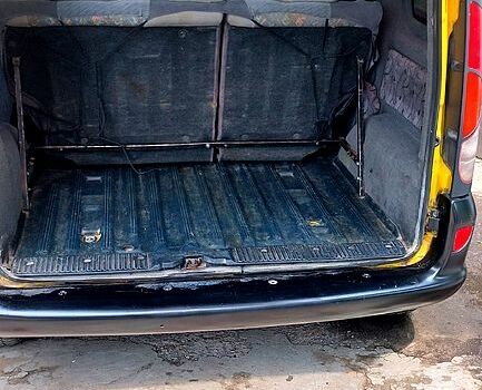 Жовтий Рено Кєнгу, об'ємом двигуна 1.9 л та пробігом 152 тис. км за 3300 $, фото 6 на Automoto.ua