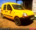 Желтый Рено Кенгу, объемом двигателя 1.9 л и пробегом 303 тыс. км за 2200 $, фото 1 на Automoto.ua
