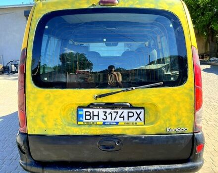 Желтый Рено Кенгу, объемом двигателя 1.9 л и пробегом 100 тыс. км за 1350 $, фото 4 на Automoto.ua