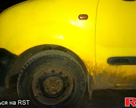 Жовтий Рено Кєнгу, об'ємом двигуна 1.9 л та пробігом 200 тис. км за 3100 $, фото 8 на Automoto.ua