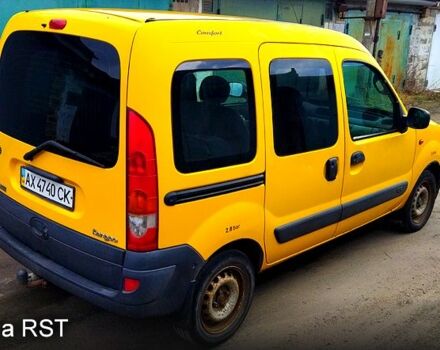Желтый Рено Кенгу, объемом двигателя 1.5 л и пробегом 205 тыс. км за 3500 $, фото 3 на Automoto.ua