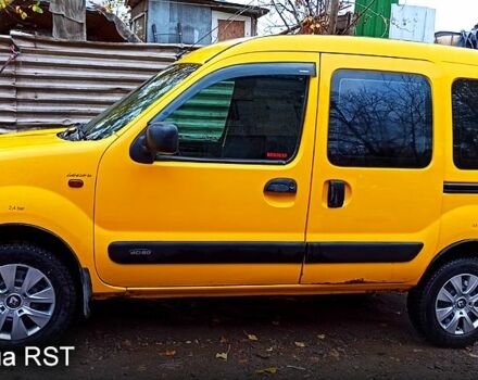 Желтый Рено Кенгу, объемом двигателя 1.5 л и пробегом 350 тыс. км за 3000 $, фото 7 на Automoto.ua