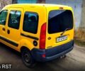 Желтый Рено Кенгу, объемом двигателя 1.5 л и пробегом 205 тыс. км за 3500 $, фото 2 на Automoto.ua