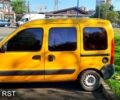 Желтый Рено Кенгу, объемом двигателя 1.5 л и пробегом 326 тыс. км за 3700 $, фото 3 на Automoto.ua