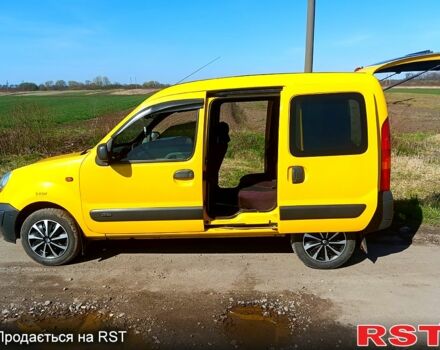 Желтый Рено Кенгу, объемом двигателя 1.5 л и пробегом 170 тыс. км за 4000 $, фото 5 на Automoto.ua