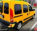 Желтый Рено Кенгу, объемом двигателя 1.6 л и пробегом 248 тыс. км за 4000 $, фото 8 на Automoto.ua