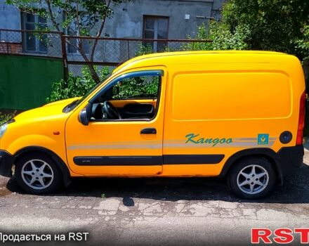 Желтый Рено Кенгу, объемом двигателя 1.5 л и пробегом 317 тыс. км за 2850 $, фото 3 на Automoto.ua