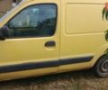 Желтый Рено Кенгу, объемом двигателя 1.5 л и пробегом 150 тыс. км за 2000 $, фото 1 на Automoto.ua