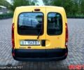 Желтый Рено Кенгу, объемом двигателя 1.5 л и пробегом 300 тыс. км за 4200 $, фото 5 на Automoto.ua