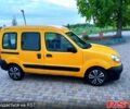 Желтый Рено Кенгу, объемом двигателя 1.5 л и пробегом 300 тыс. км за 4200 $, фото 3 на Automoto.ua