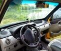 Жовтий Рено Кєнгу, об'ємом двигуна 1.5 л та пробігом 210 тис. км за 2000 $, фото 3 на Automoto.ua