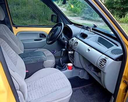 Жовтий Рено Кєнгу, об'ємом двигуна 1.5 л та пробігом 210 тис. км за 2000 $, фото 4 на Automoto.ua