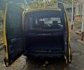 Желтый Рено Кенгу, объемом двигателя 1.5 л и пробегом 210 тыс. км за 4200 $, фото 4 на Automoto.ua