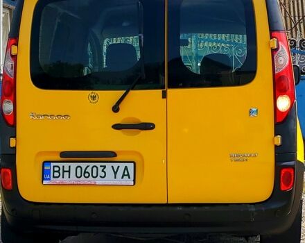 Жовтий Рено Кєнгу, об'ємом двигуна 0 л та пробігом 130 тис. км за 7500 $, фото 5 на Automoto.ua