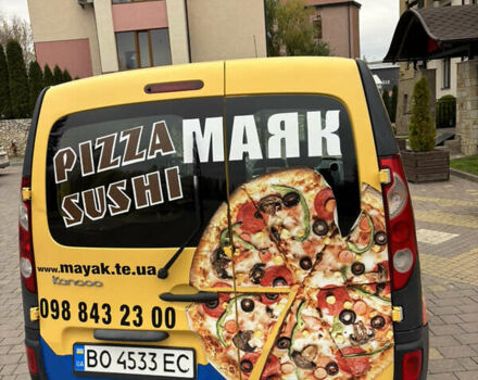 Желтый Рено Кенгу, объемом двигателя 1.46 л и пробегом 233 тыс. км за 3800 $, фото 5 на Automoto.ua