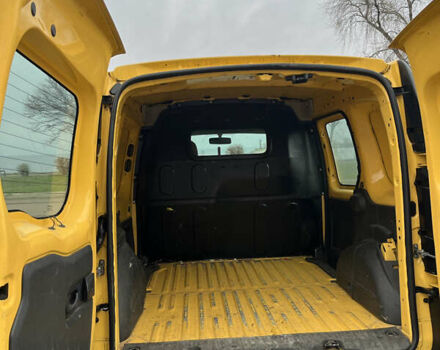 Желтый Рено Кенгу, объемом двигателя 0 л и пробегом 89 тыс. км за 6000 $, фото 7 на Automoto.ua