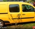 Желтый Рено Кенгу, объемом двигателя 0 л и пробегом 63 тыс. км за 6300 $, фото 1 на Automoto.ua