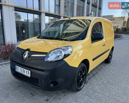 Желтый Рено Кенгу, объемом двигателя 0 л и пробегом 118 тыс. км за 5499 $, фото 1 на Automoto.ua
