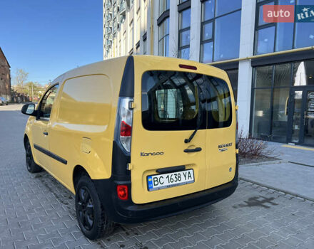 Желтый Рено Кенгу, объемом двигателя 0 л и пробегом 118 тыс. км за 5499 $, фото 2 на Automoto.ua