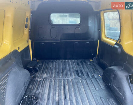 Жовтий Рено Кєнгу, об'ємом двигуна 0 л та пробігом 87 тис. км за 4300 $, фото 6 на Automoto.ua