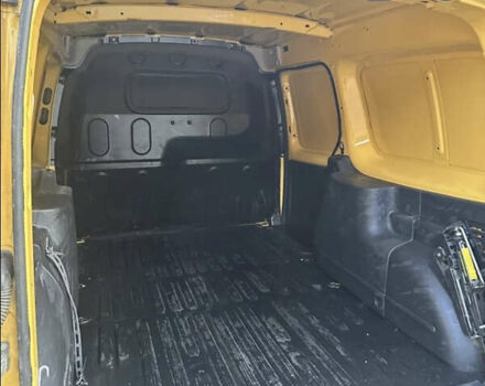 Желтый Рено Кенгу, объемом двигателя 0 л и пробегом 99 тыс. км за 8900 $, фото 12 на Automoto.ua