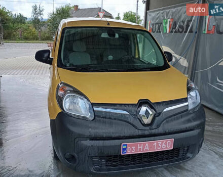 Желтый Рено Кенгу, объемом двигателя 0 л и пробегом 99 тыс. км за 8900 $, фото 7 на Automoto.ua
