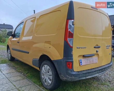 Желтый Рено Кенгу, объемом двигателя 0 л и пробегом 99 тыс. км за 8900 $, фото 30 на Automoto.ua