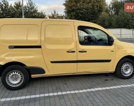 Желтый Рено Кенгу, объемом двигателя 0 л и пробегом 99 тыс. км за 8900 $, фото 14 на Automoto.ua