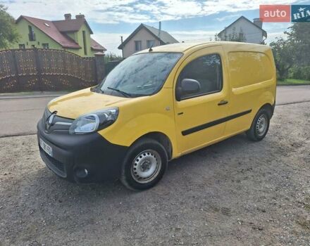 Жовтий Рено Кєнгу, об'ємом двигуна 0 л та пробігом 65 тис. км за 8600 $, фото 2 на Automoto.ua