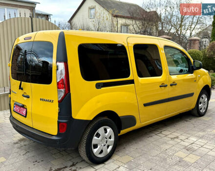 Желтый Рено Кенгу, объемом двигателя 0 л и пробегом 50 тыс. км за 10404 $, фото 10 на Automoto.ua