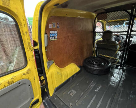 Желтый Рено Кенгу, объемом двигателя 1.87 л и пробегом 403 тыс. км за 3000 $, фото 10 на Automoto.ua